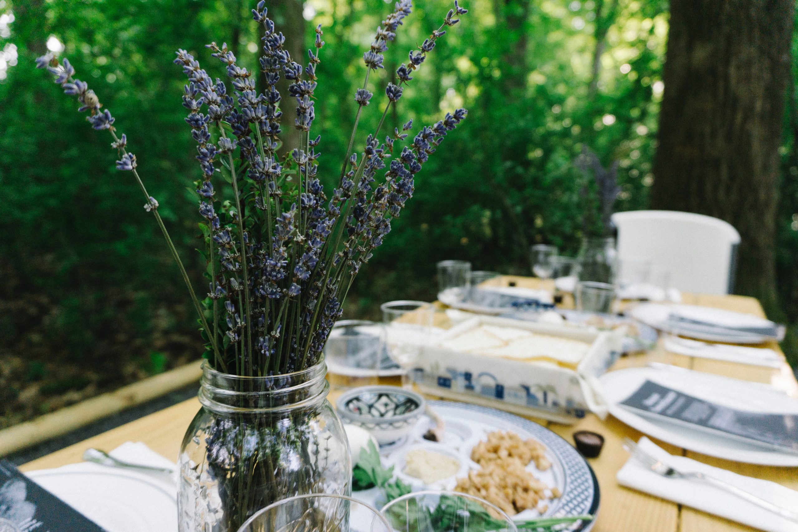 Celebrate Passover Seder With These Table Decor Ideas Wolfe Rizor Interiors