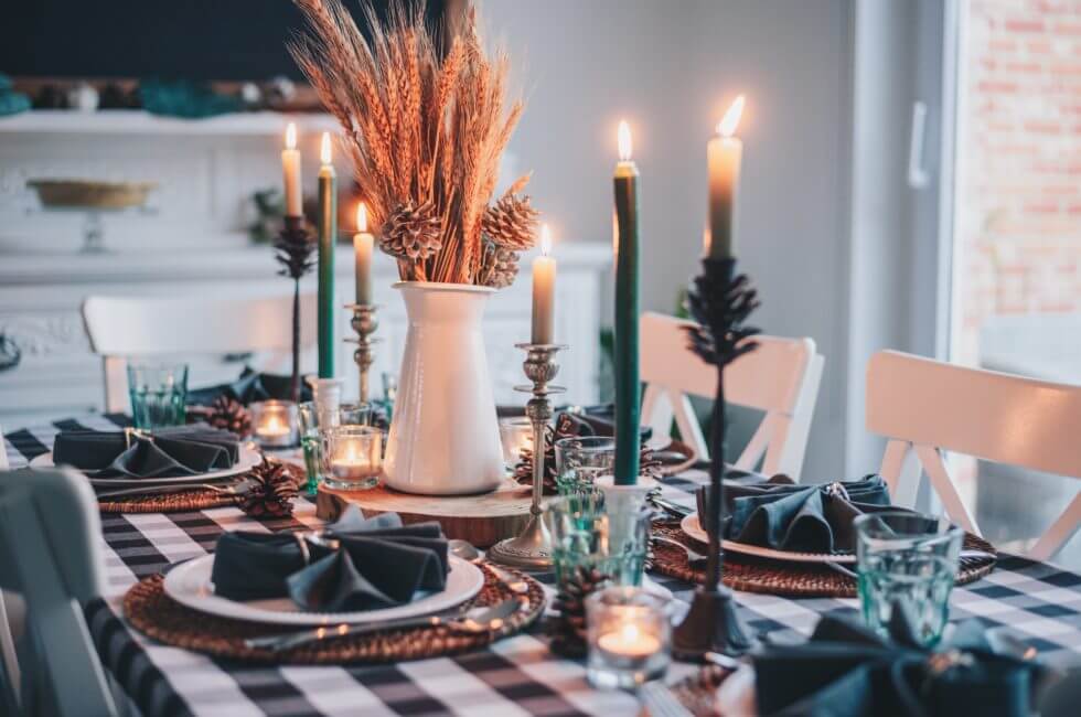 Thanksgiving table decor in black, white, and green